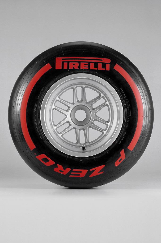 Pirelli F1 gomme 2012